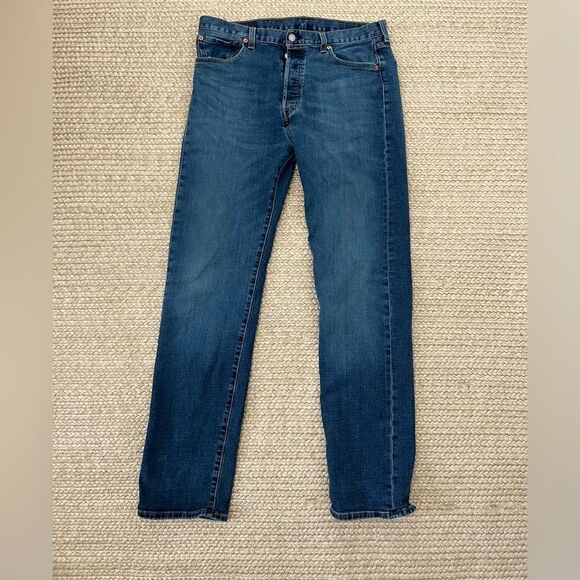Levi's Other - Levi’s mens blue jeans size 34 x 34 work pants casual H231